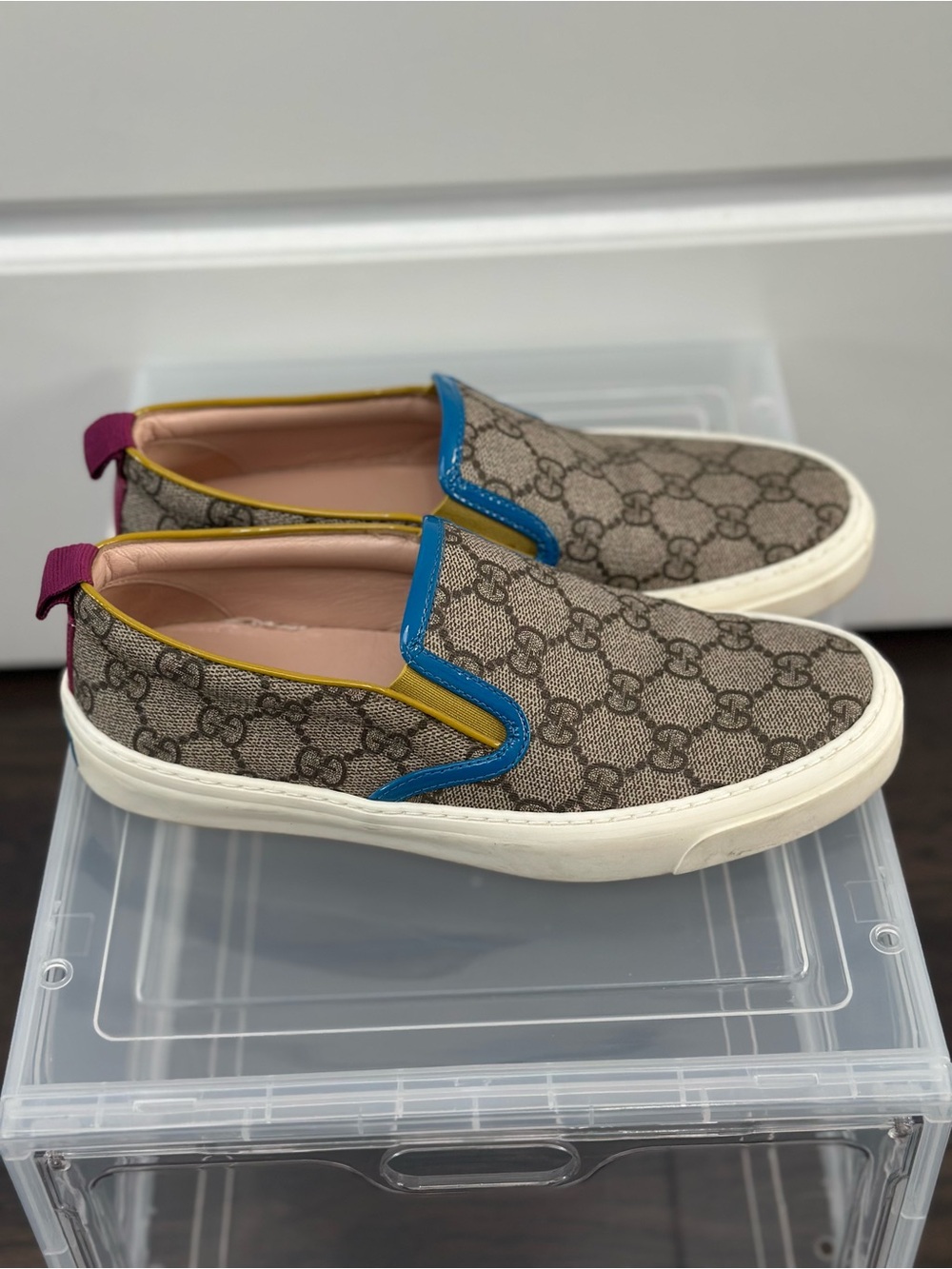 Gucci Size 5 - Picture 2 of 8